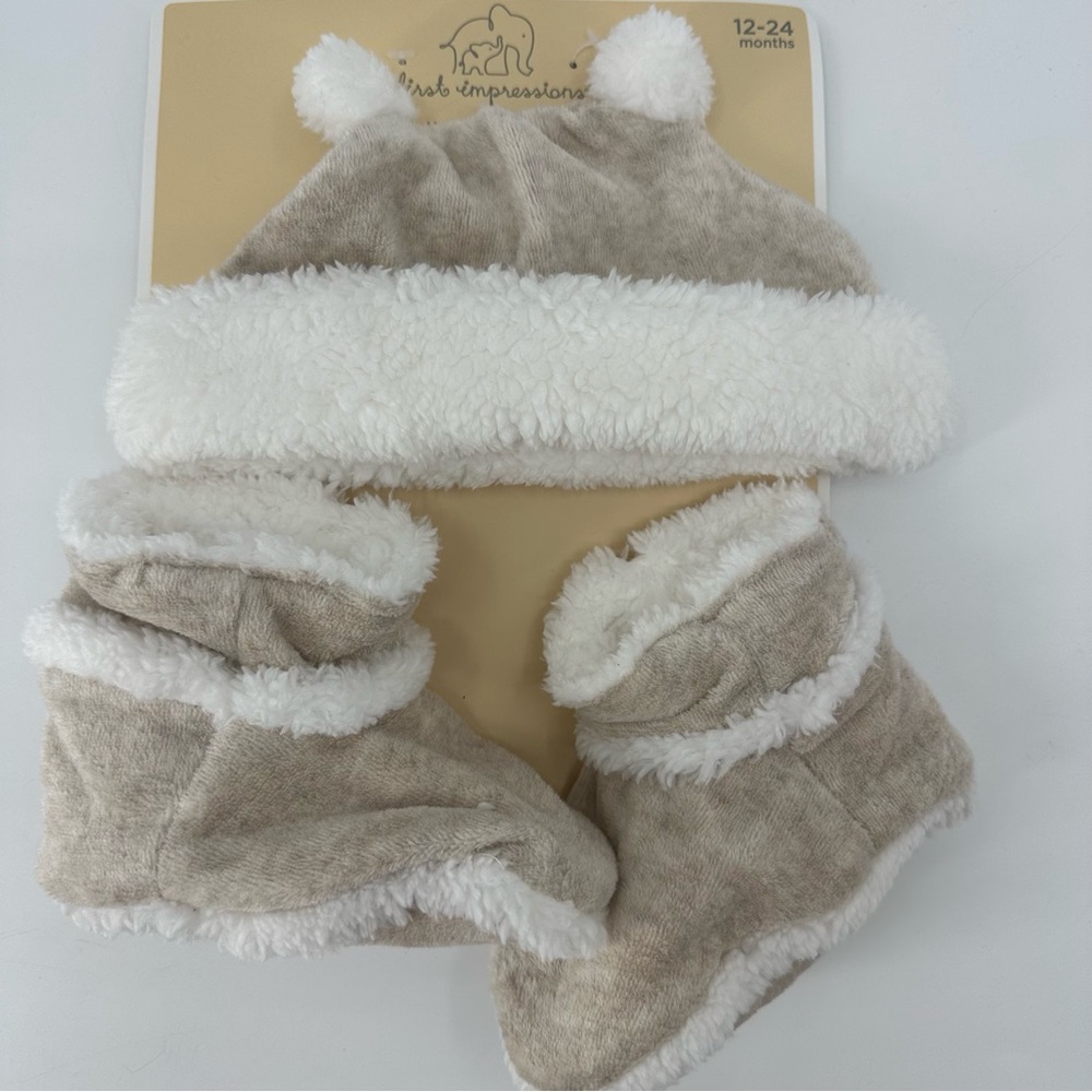 First Impressions Baby Hat and Booties Set Size 12-24 Months New with Tag - Picture 2 of 7